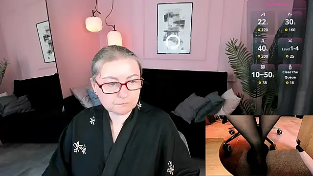 Alexandra Kind online show from 10, 7, 2026
