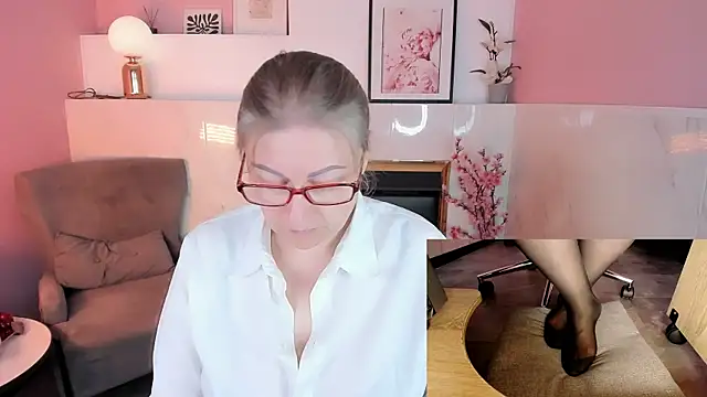 Alexandra Kind online show from 19, 7, 2026