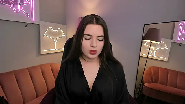 AliceLiador  online show from 6, 6, 2026
