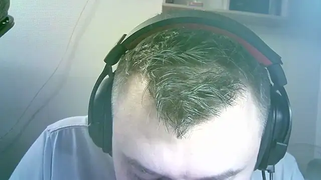 Snapshot of FantastickBombastick chatting on 18, 5, 2026 FantastickBombastick online show from 18, 5, 2026