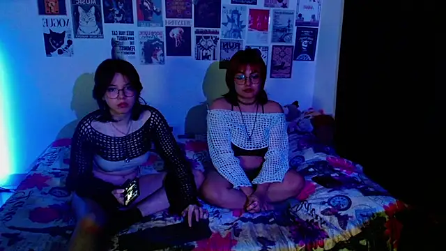 Snapshot of Red-Cherry2 chatting on 17, 5, 2026 Red-Cherry2 online show from 17, 5, 2026