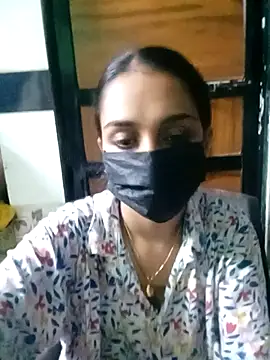 Lusi G online show from 18, 4, 2026