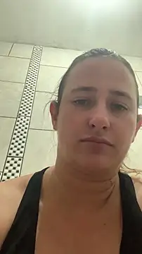 lolitaloira2 online show from 19, 4, 2026