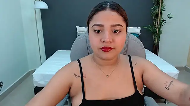 miaa bunyy online show from 27, 4, 2026