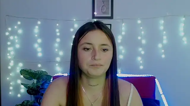 LucyArcy online show from 20, 4, 2026