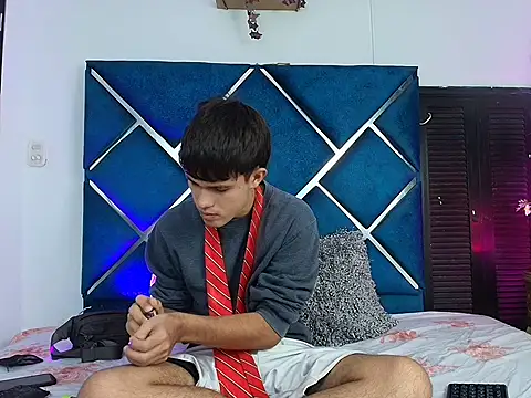 EdwinBoys online show from 18, 4, 2026