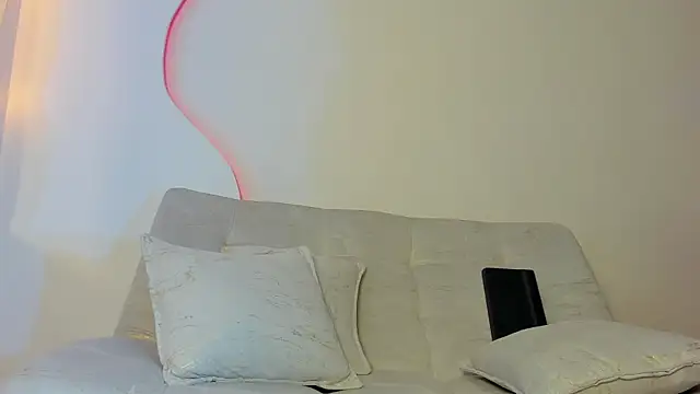 Aohomlester  online show from 8, 5, 2026