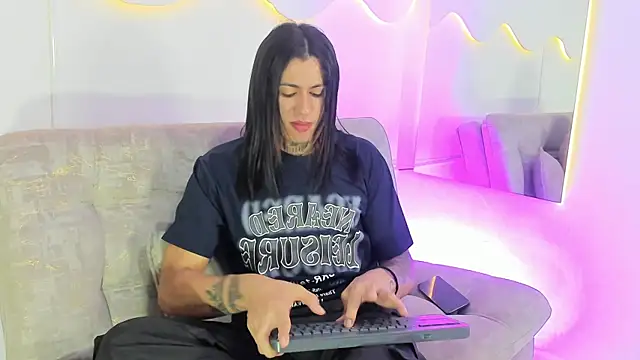 Aohomlester  online show from 20, 7, 2026