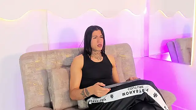 Aohomlester  online show from 23, 7, 2026