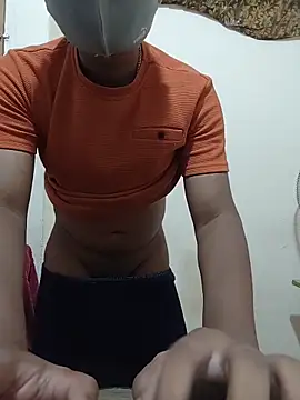 Snapshot of hot_boy995 chatting on 18, 6, 2026 hot boy995 online show from 18, 6, 2026
