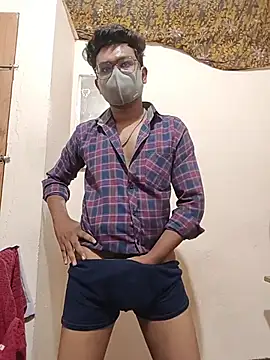 Snapshot of hot_boy995 chatting on 15, 7, 2026 hot boy995 online show from 15, 7, 2026