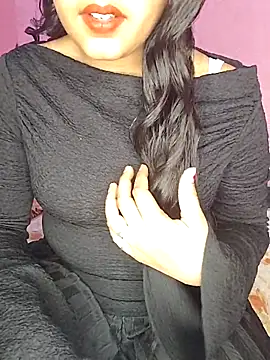 hotsivya online show from 22, 4, 2026