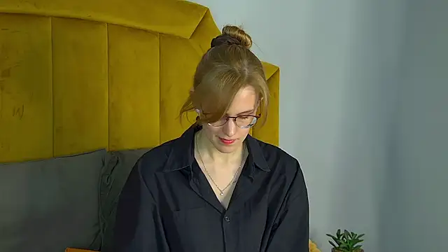 GraceHudsons online show from 19, 4, 2026