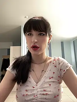 Snapshot of xo_Spirit chatting on 27, 4, 2026 xo Spirit online show from 27, 4, 2026