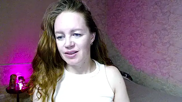 Snapshot of Fern_Lust chatting on 8, 7, 2026 Fern Lust online show from 8, 7, 2026