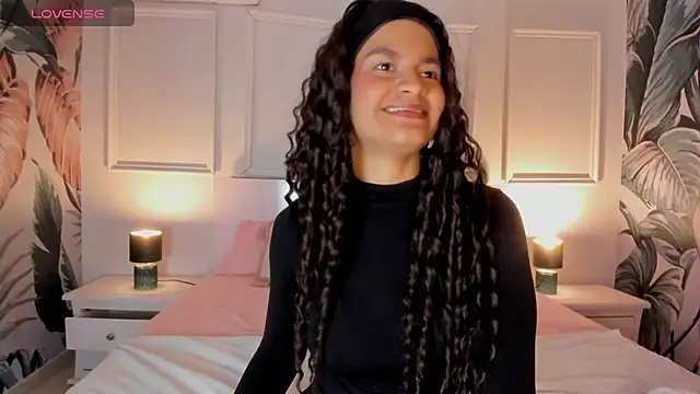 Marilyn Mulata online show from 28, 7, 2026