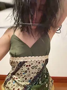 Faye-baby online show from 21, 4, 2026