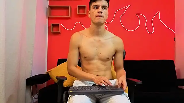 Snapshot of LeoTease chatting on 15, 5, 2026 LeoTease online show from 15, 5, 2026