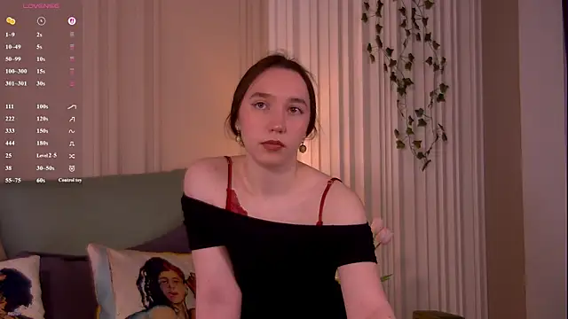 Suzaneey online show from 30, 4, 2026
