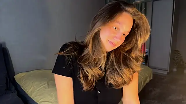 secretnaya girl online show from 4, 7, 2026