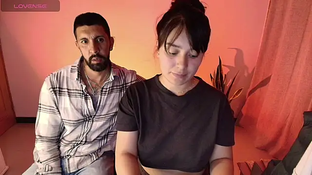 Alyssa and DAngelo online show from 28, 4, 2026