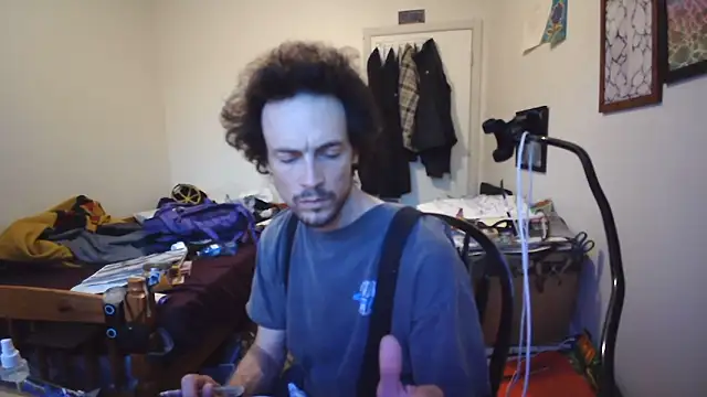 Snapshot of JohnnyMoves chatting on 5, 6, 2026 JohnnyMoves online show from 5, 6, 2026