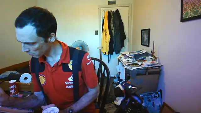 JohnnyMoves online show from 4, 8, 2026