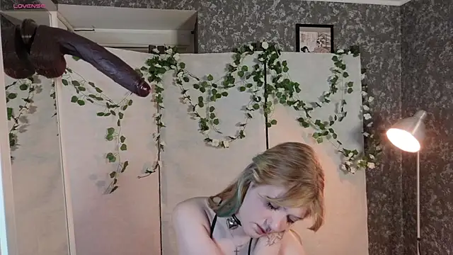 Snapshot of Lina_Wi chatting on 20, 6, 2026 Lina Wi online show from 20, 6, 2026