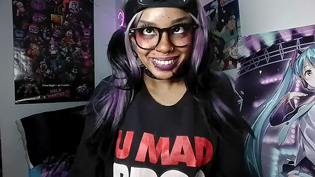 nerdyhotgoth online show from 26, 7, 2026