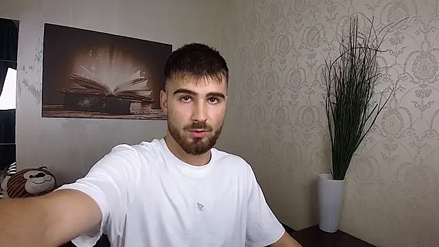 KyloEast online show from 28, 7, 2026