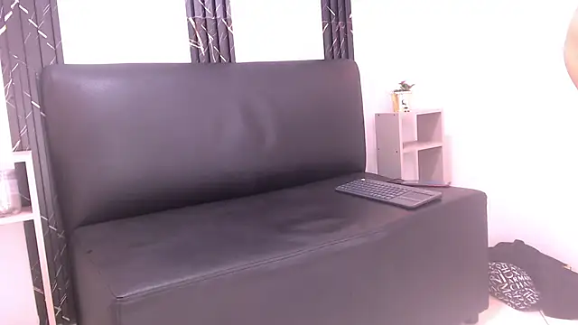 Lian Jacob online show from 23, 4, 2026