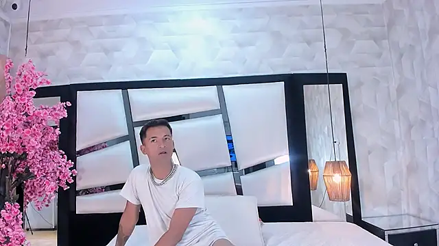 Chase jacson1 online show from 23, 4, 2026