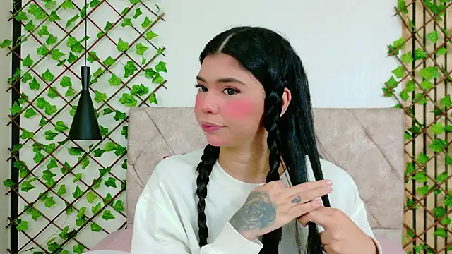 Snapshot of Nathy_Pelaez chatting on 13, 5, 2026 Nathy Pelaez online show from 13, 5, 2026