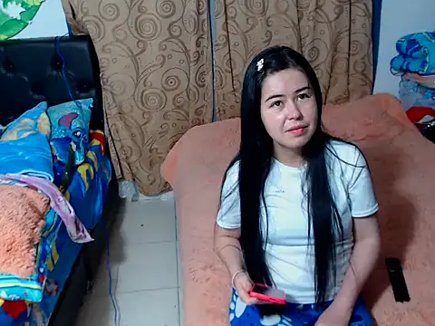 Snapshot of julietaflame chatting on 23, 5, 2026 julietaflame online show from 23, 5, 2026