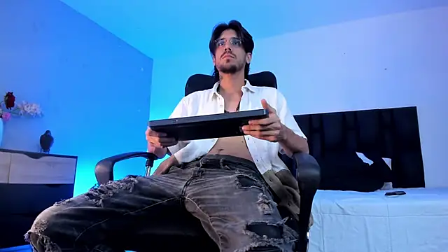 Dannyperlaza online show from 23, 4, 2026