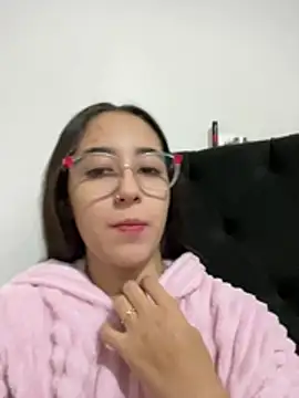 Abby Coper1 online show from 24, 7, 2026