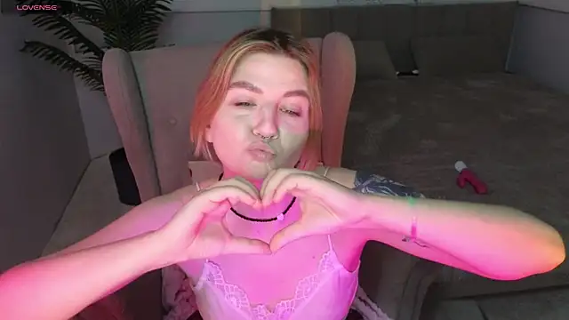 TonyaMeow online show from 9, 5, 2026