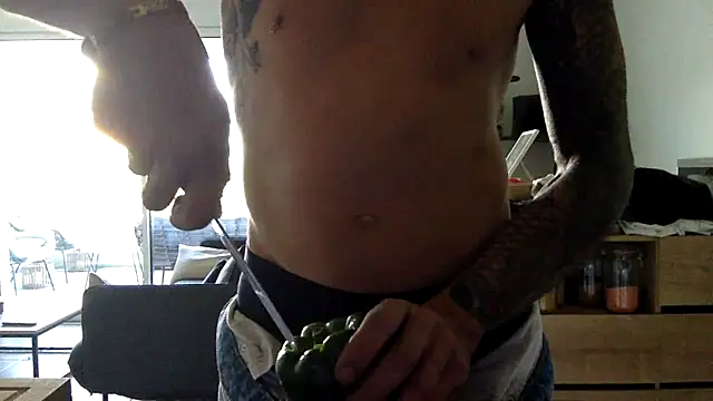Snapshot of matt3_fun chatting on 23, 4, 2026 matt3 fun online show from 23, 4, 2026