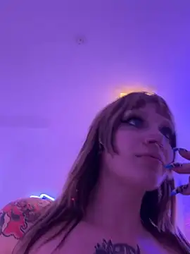 Snapshot of Lucysinclairr chatting on 23, 6, 2026 Lucysinclairr online show from 23, 6, 2026