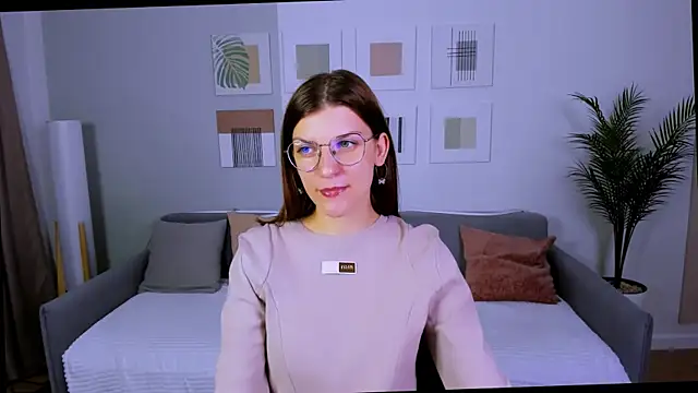 AnnaThorne online show from 28, 4, 2026