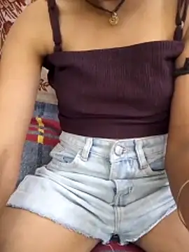 Kamini rani online show from 20, 4, 2026