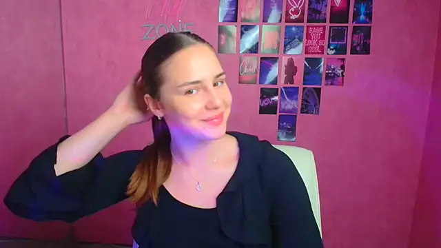 Snapshot of Kyara_ra chatting on 4, 8, 2026 Kyara ra online show from 4, 8, 2026
