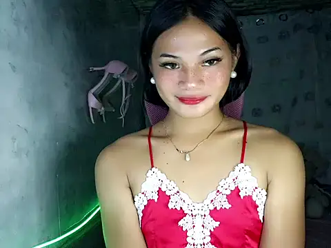 keyshahollic online show from 20, 4, 2026