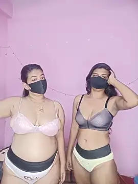 Loving Naughtycouple online show from 30, 5, 2026