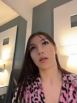 Maddison Foxxx online show from 28, 7, 2026
