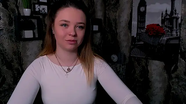 NicoleAura online show from 22, 4, 2026