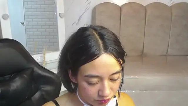 Snapshot of Little_Samy_v chatting on 10, 5, 2026 Little Samy v online show from 10, 5, 2026