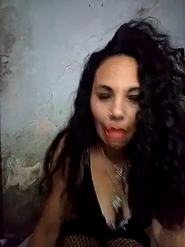 CHECHU261084 online show from 28, 4, 2026