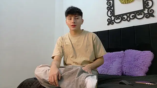 LunayDream online show from 24, 7, 2026