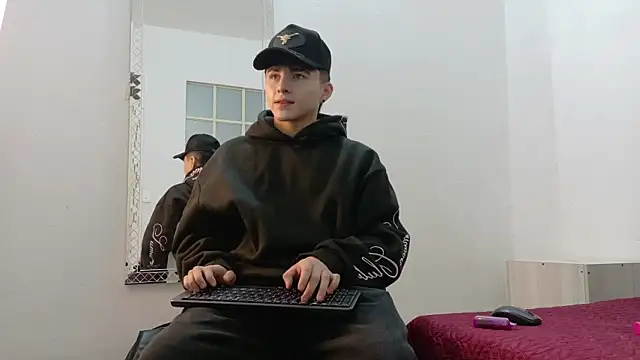 LunayDream online show from 30, 7, 2026